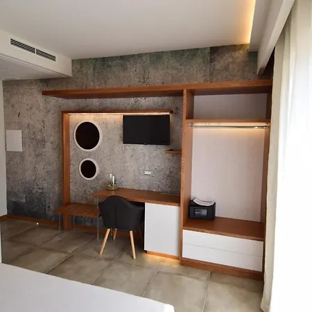 Maestrale Couette-café Tropea