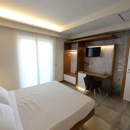 Couette-café Maestrale Tropea