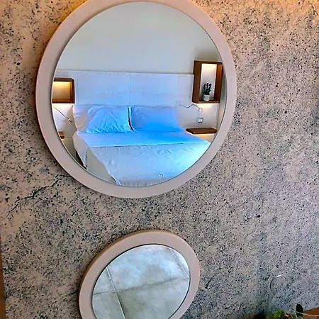 Bed and breakfast Maestrale 4*